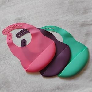 Lot of 3 Silicone Bibs For Baby Toddler